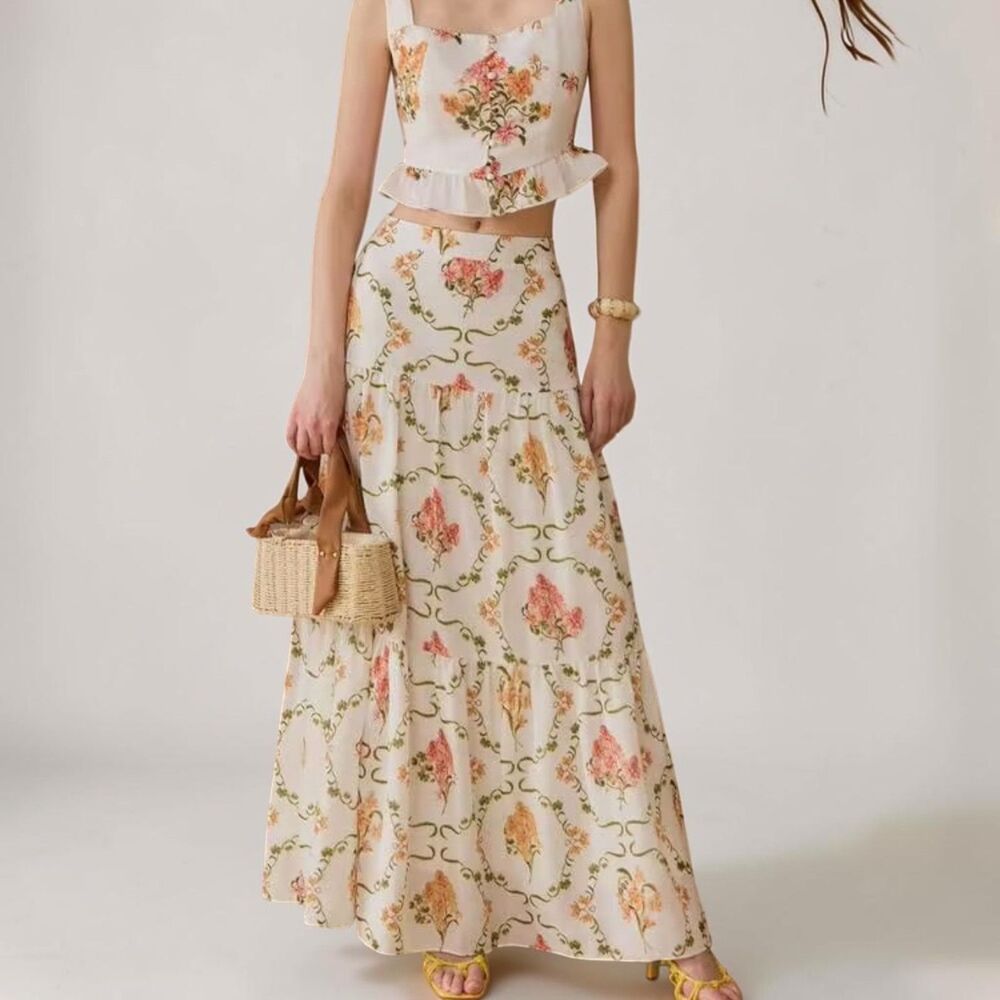 NWT MOTF XS Floral Two Piece Set Crop Top Midi Skirt Cottagecore Romantic